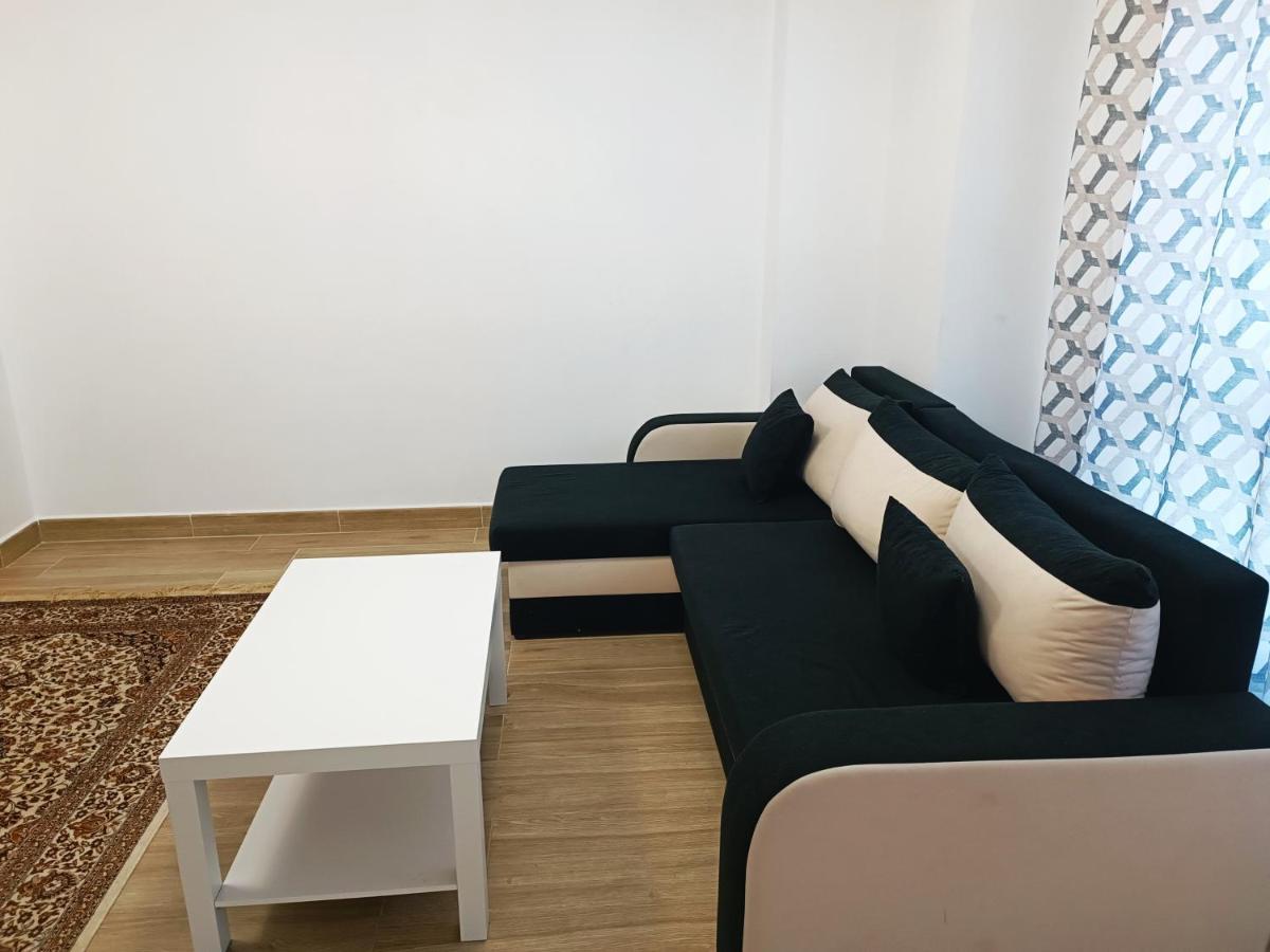 Baj - Apartamentos En Playa Bajondillo, 토레몰리노스 외부 사진