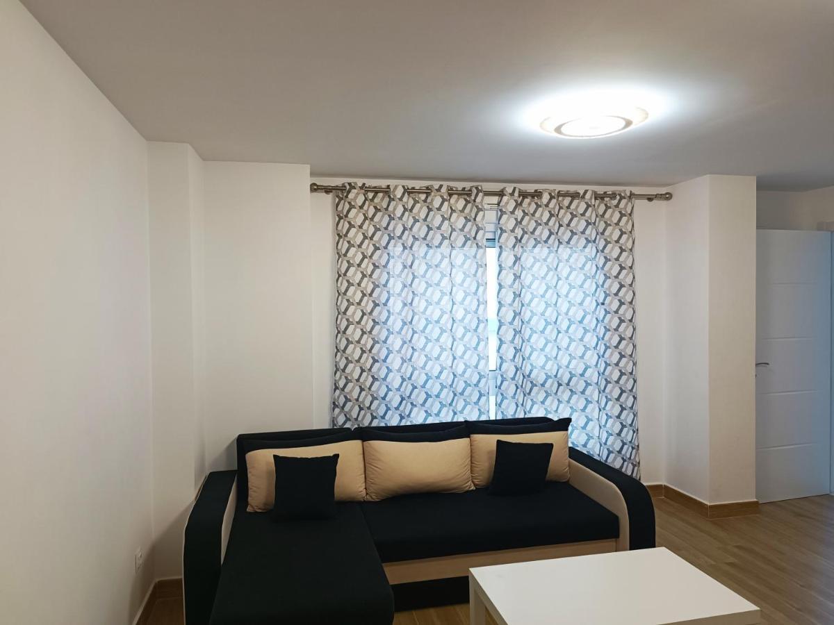 Baj - Apartamentos En Playa Bajondillo, 토레몰리노스 외부 사진