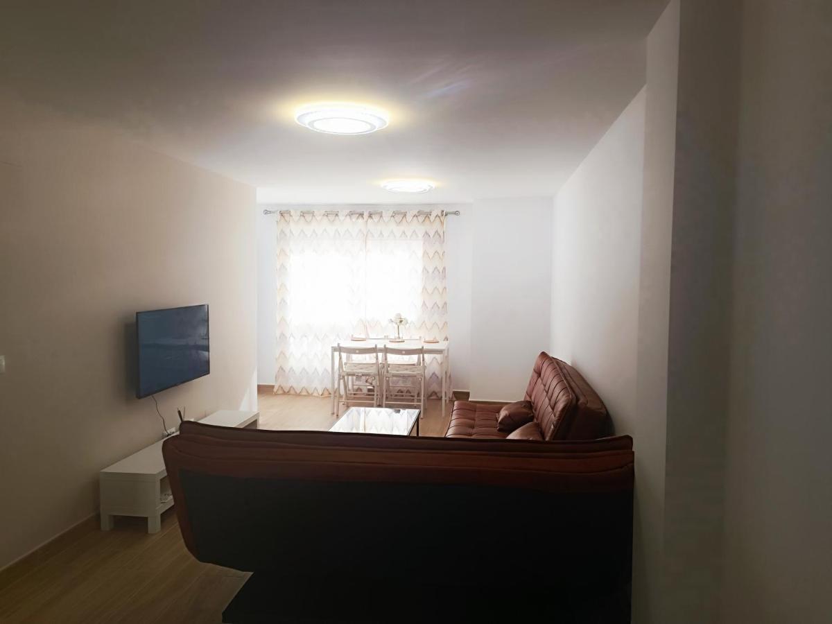 Baj - Apartamentos En Playa Bajondillo, 토레몰리노스 외부 사진