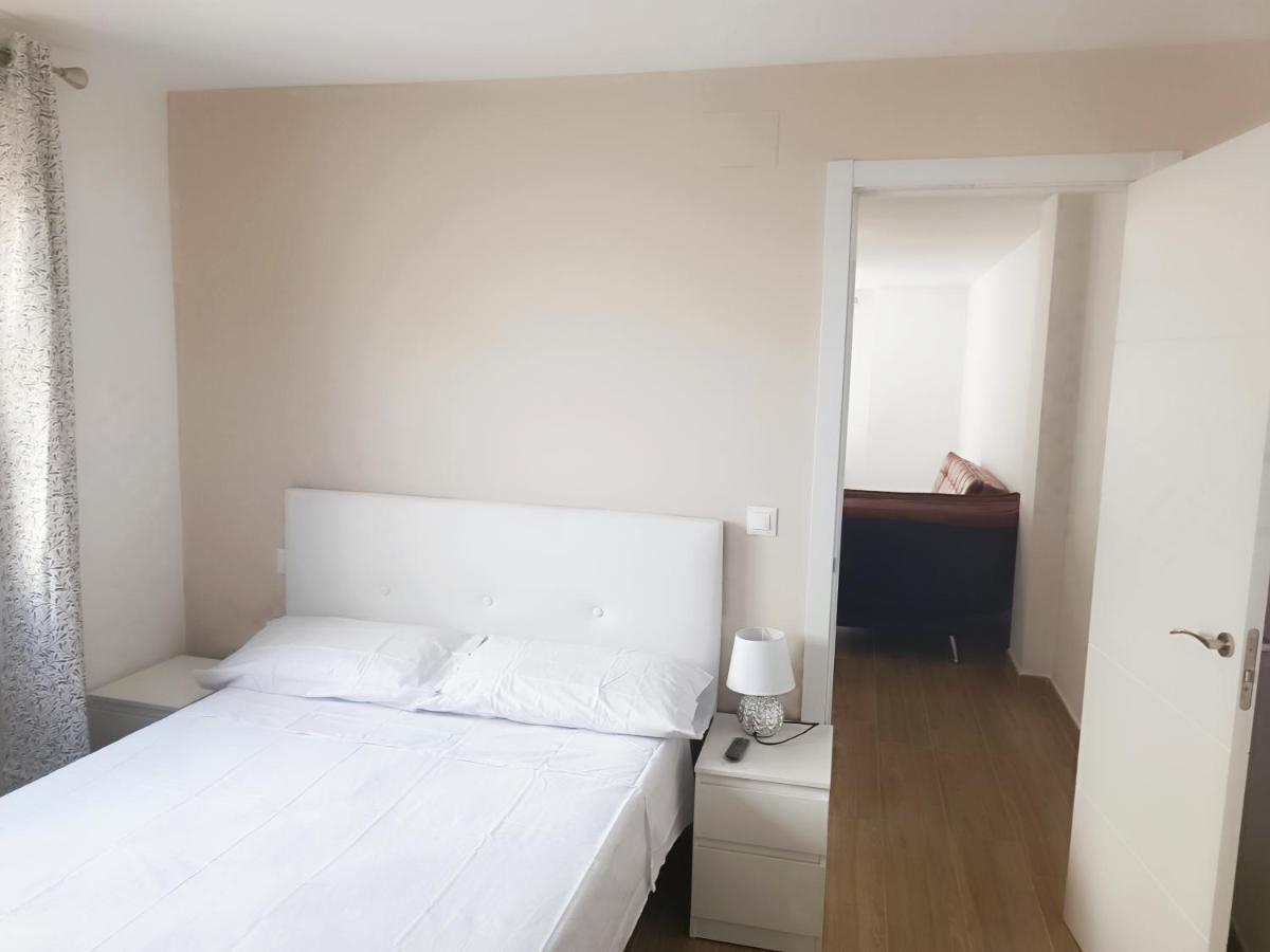 Baj - Apartamentos En Playa Bajondillo, 토레몰리노스 외부 사진